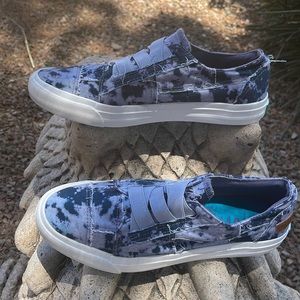 Blowfish Malibu Tie Dye Sneakers 7.5